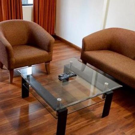 Hotel Hill View Коччи Экстерьер фото